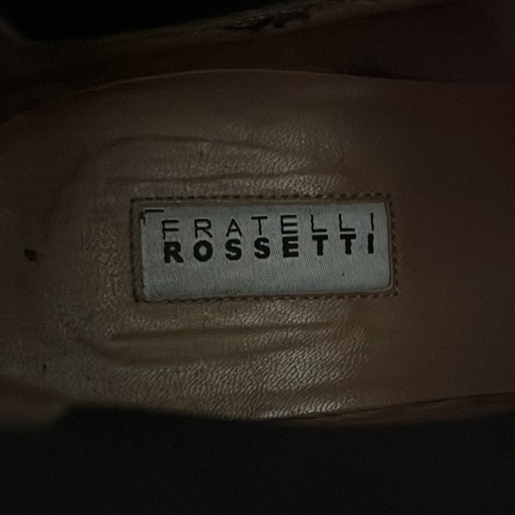 Fratelli Rossetti black leather Chelsea wingtip booties. Size 37 (US 7) - Picture 4 of 5